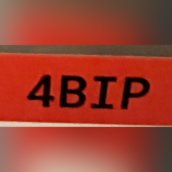 Kavio! Iron Horse Saloon Y2K Vintage Ribbed Top/Scalloped Ruffled Edges - Picture 6 of 6